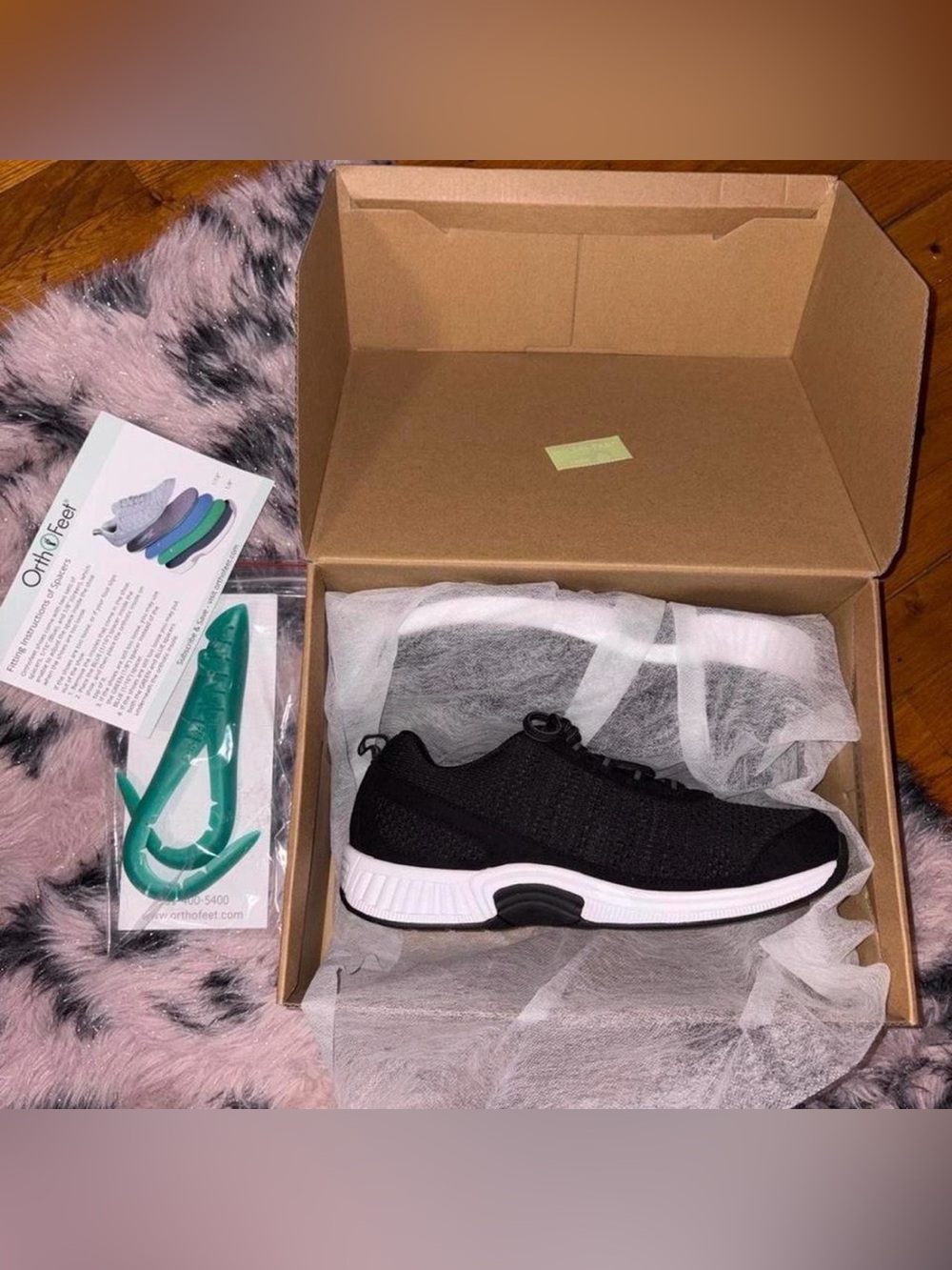 Orthofeet Black Knit Athletic Sneaker - Lightweight Comfort